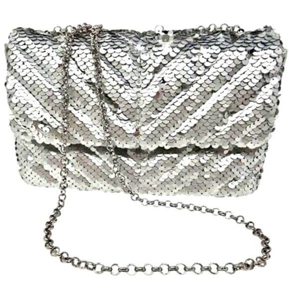 Nicole Miller Silver Sequin Shoulder / Clutch / Crossbody Bag - NWT - Picture 2 of 8